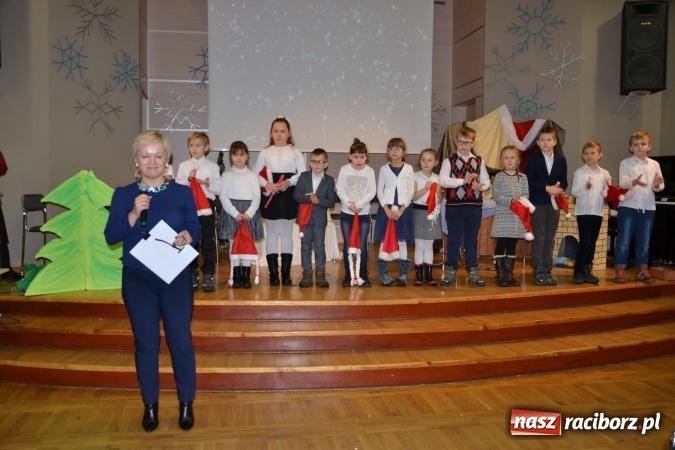 Zdjęcie w galerii na portalu naszraciborz.pl: Integracyjny św. Mikołaj w Tworkowie wiadomości z regionu