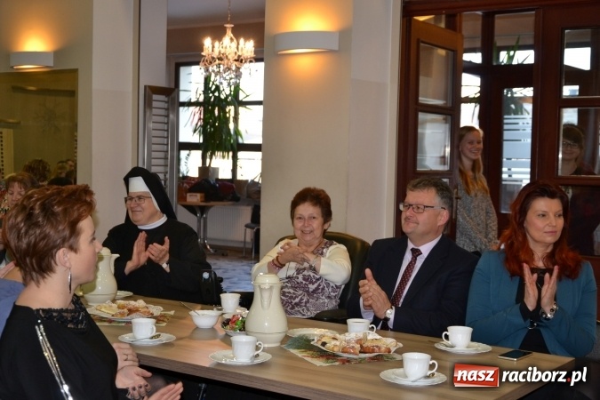 Zdjęcie w galerii na portalu naszraciborz.pl: Integracyjny św. Mikołaj w Tworkowie wiadomości z regionu