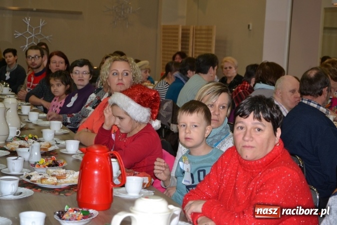 Zdjęcie w galerii na portalu naszraciborz.pl: Integracyjny św. Mikołaj w Tworkowie wiadomości z regionu