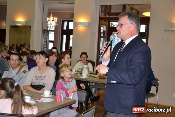 Zdjęcie w galerii na portalu naszraciborz.pl: Integracyjny św. Mikołaj w Tworkowie wiadomości z regionu