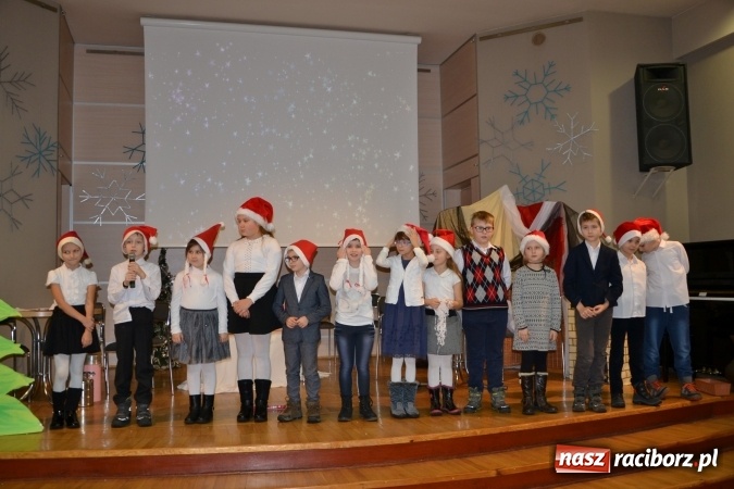 Zdjęcie w galerii na portalu naszraciborz.pl: Integracyjny św. Mikołaj w Tworkowie wiadomości z regionu