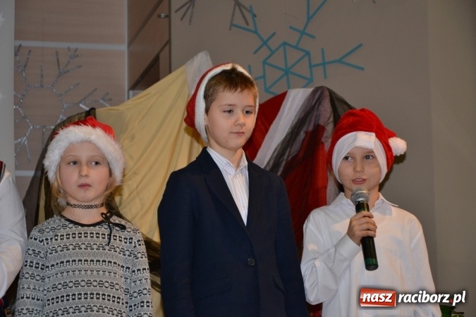 Zdjęcie w galerii na portalu naszraciborz.pl: Integracyjny św. Mikołaj w Tworkowie wiadomości z regionu