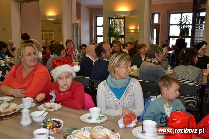 Zdjęcie w galerii na portalu naszraciborz.pl: Integracyjny św. Mikołaj w Tworkowie wiadomości z regionu