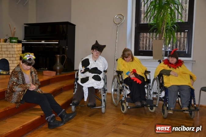 Zdjęcie w galerii na portalu naszraciborz.pl: Integracyjny św. Mikołaj w Tworkowie wiadomości z regionu