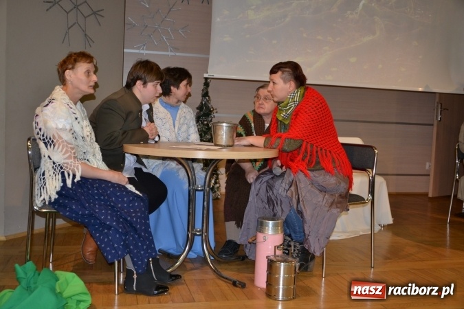 Zdjęcie w galerii na portalu naszraciborz.pl: Integracyjny św. Mikołaj w Tworkowie wiadomości z regionu