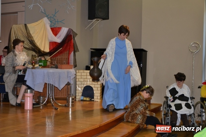 Zdjęcie w galerii na portalu naszraciborz.pl: Integracyjny św. Mikołaj w Tworkowie wiadomości z regionu