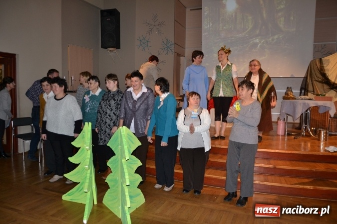 Zdjęcie w galerii na portalu naszraciborz.pl: Integracyjny św. Mikołaj w Tworkowie wiadomości z regionu