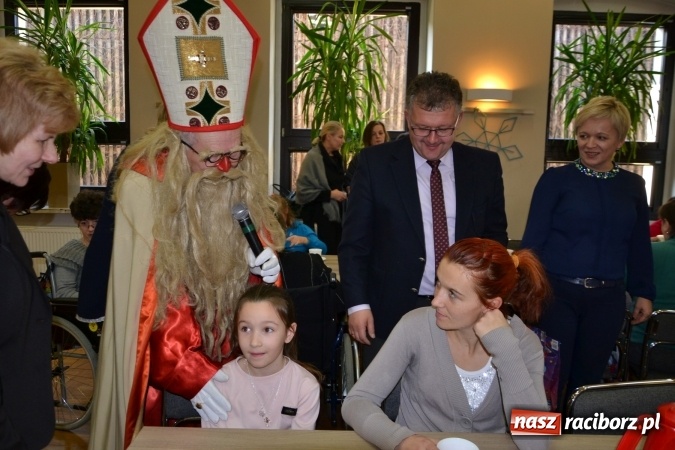Zdjęcie w galerii na portalu naszraciborz.pl: Integracyjny św. Mikołaj w Tworkowie wiadomości z regionu