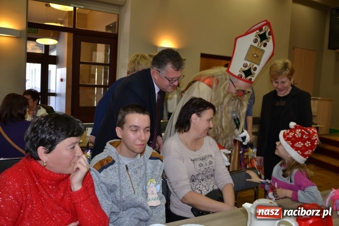 Zdjęcie w galerii na portalu naszraciborz.pl: Integracyjny św. Mikołaj w Tworkowie wiadomości z regionu