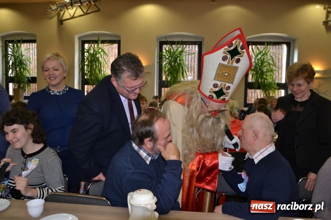 Zdjęcie w galerii na portalu naszraciborz.pl: Integracyjny św. Mikołaj w Tworkowie wiadomości z regionu