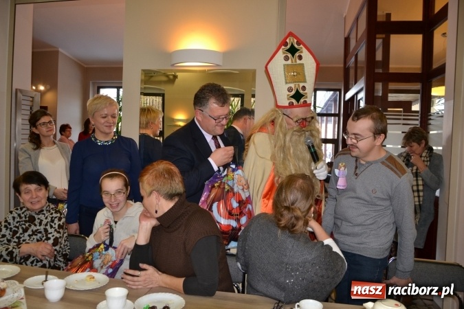 Zdjęcie w galerii na portalu naszraciborz.pl: Integracyjny św. Mikołaj w Tworkowie wiadomości z regionu