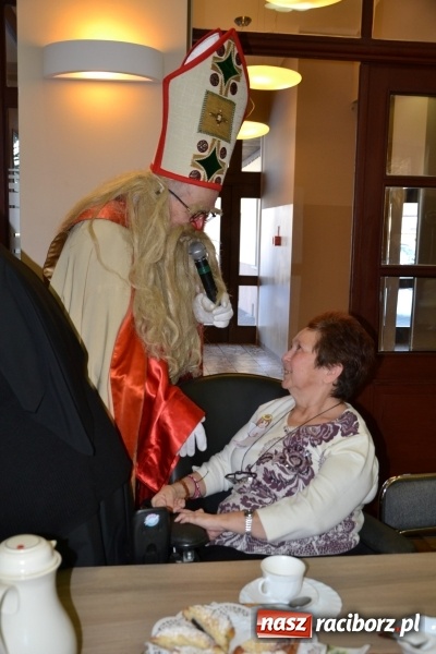 Zdjęcie w galerii na portalu naszraciborz.pl: Integracyjny św. Mikołaj w Tworkowie wiadomości z regionu