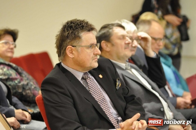 Zdjęcie w galerii na portalu naszraciborz.pl: Nowe autobusy i deputat soku malinowego, czyli 65-lecie raciborskiego PKS-u wiadomości z regionu