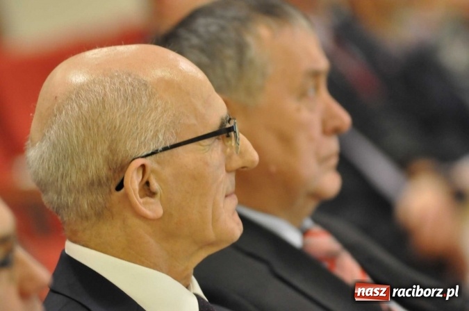 Zdjęcie w galerii na portalu naszraciborz.pl: Nowe autobusy i deputat soku malinowego, czyli 65-lecie raciborskiego PKS-u wiadomości z regionu