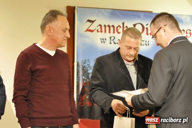 Zdjęcie w galerii na portalu naszraciborz.pl: Nowe autobusy i deputat soku malinowego, czyli 65-lecie raciborskiego PKS-u wiadomości z regionu