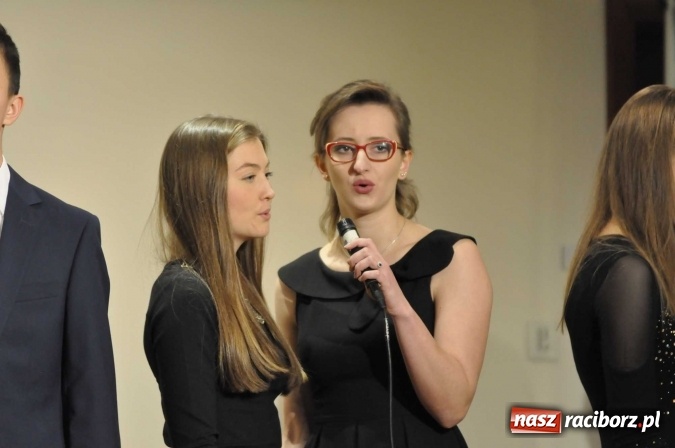 Zdjęcie w galerii na portalu naszraciborz.pl: Nowe autobusy i deputat soku malinowego, czyli 65-lecie raciborskiego PKS-u wiadomości z regionu