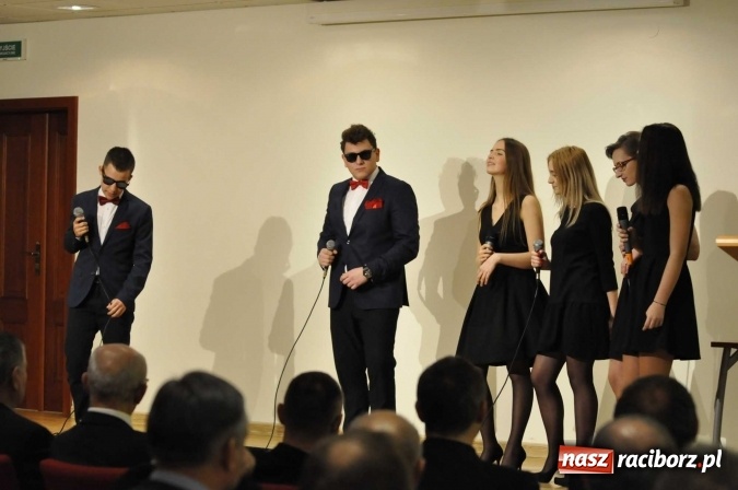 Zdjęcie w galerii na portalu naszraciborz.pl: Nowe autobusy i deputat soku malinowego, czyli 65-lecie raciborskiego PKS-u wiadomości z regionu