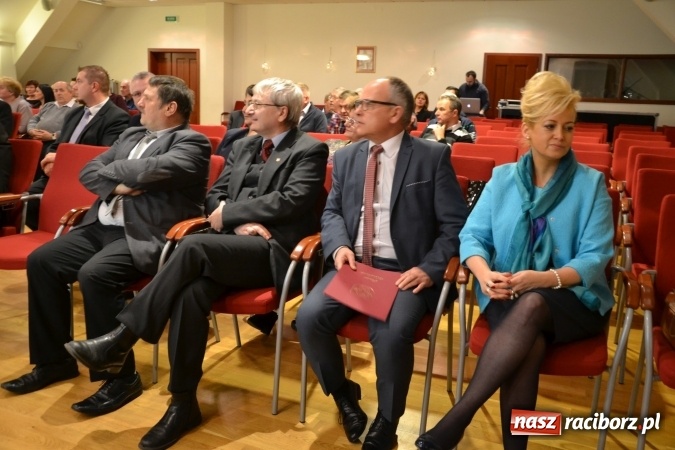 Zdjęcie w galerii na portalu naszraciborz.pl: Nowe autobusy i deputat soku malinowego, czyli 65-lecie raciborskiego PKS-u wiadomości z regionu