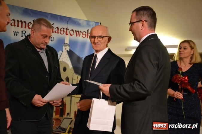 Zdjęcie w galerii na portalu naszraciborz.pl: Nowe autobusy i deputat soku malinowego, czyli 65-lecie raciborskiego PKS-u wiadomości z regionu