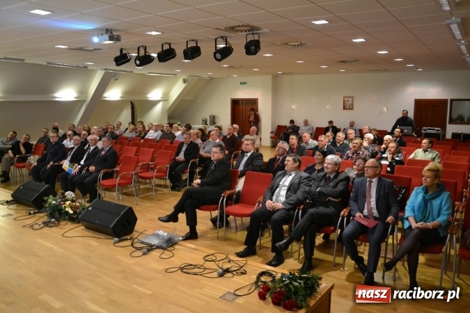 Zdjęcie w galerii na portalu naszraciborz.pl: Nowe autobusy i deputat soku malinowego, czyli 65-lecie raciborskiego PKS-u wiadomości z regionu