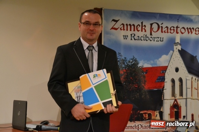 Zdjęcie w galerii na portalu naszraciborz.pl: Nowe autobusy i deputat soku malinowego, czyli 65-lecie raciborskiego PKS-u wiadomości z regionu