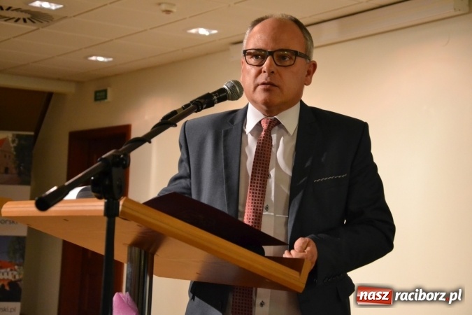 Zdjęcie w galerii na portalu naszraciborz.pl: Nowe autobusy i deputat soku malinowego, czyli 65-lecie raciborskiego PKS-u wiadomości z regionu