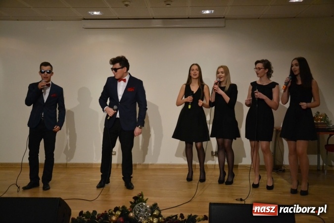 Zdjęcie w galerii na portalu naszraciborz.pl: Nowe autobusy i deputat soku malinowego, czyli 65-lecie raciborskiego PKS-u wiadomości z regionu