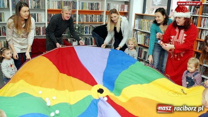 Zdjęcie w galerii na portalu naszraciborz.pl: Mikołaj w Klubie Malucha na Ostrogu  wiadomości z regionu