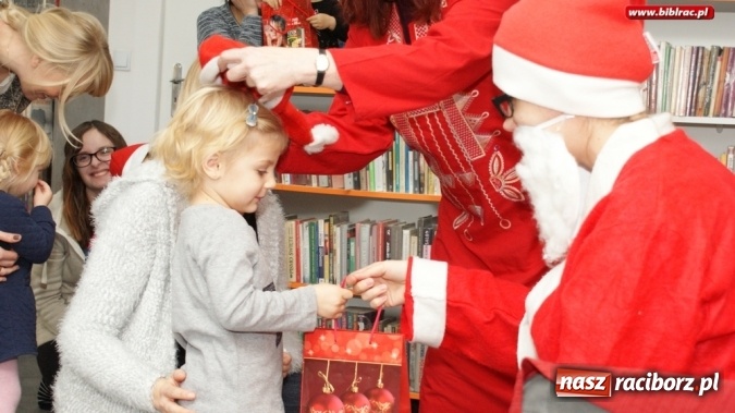 Zdjęcie w galerii na portalu naszraciborz.pl: Mikołaj w Klubie Malucha na Ostrogu  wiadomości z regionu