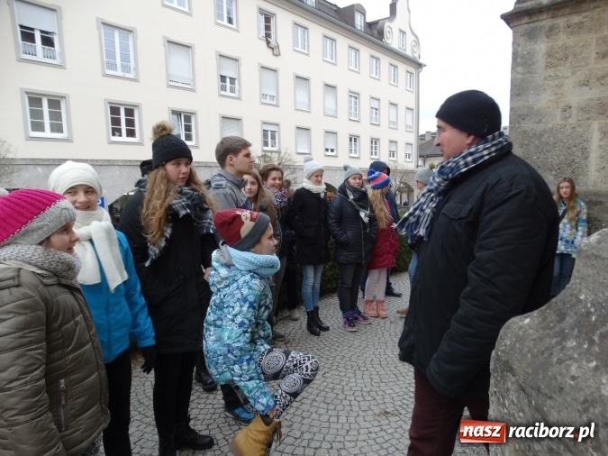 Zdjęcie w galerii na portalu naszraciborz.pl: Raciborzanie wśród przyjaciół, czyli występy młodych artystów MDK z Raciborza w sercu Bawarii - część I  wiadomości z regionu