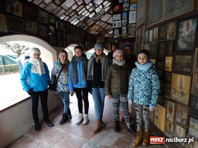 Zdjęcie w galerii na portalu naszraciborz.pl: Raciborzanie wśród przyjaciół, czyli występy młodych artystów MDK z Raciborza w sercu Bawarii - część I  wiadomości z regionu