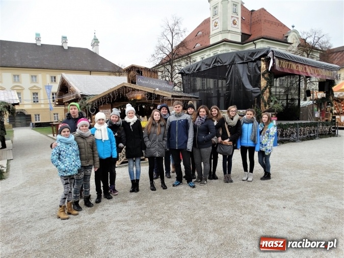 Zdjęcie w galerii na portalu naszraciborz.pl: Raciborzanie wśród przyjaciół, czyli występy młodych artystów MDK z Raciborza w sercu Bawarii - część I  wiadomości z regionu