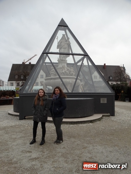 Zdjęcie w galerii na portalu naszraciborz.pl: Raciborzanie wśród przyjaciół, czyli występy młodych artystów MDK z Raciborza w sercu Bawarii - część I  wiadomości z regionu