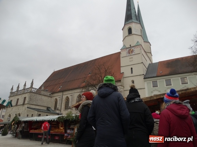 Zdjęcie w galerii na portalu naszraciborz.pl: Raciborzanie wśród przyjaciół, czyli występy młodych artystów MDK z Raciborza w sercu Bawarii - część I  wiadomości z regionu