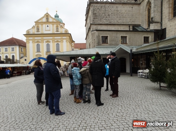 Zdjęcie w galerii na portalu naszraciborz.pl: Raciborzanie wśród przyjaciół, czyli występy młodych artystów MDK z Raciborza w sercu Bawarii - część I  wiadomości z regionu