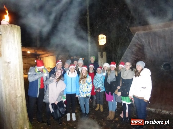 Zdjęcie w galerii na portalu naszraciborz.pl: Raciborzanie wśród przyjaciół, czyli występy młodych artystów MDK z Raciborza w sercu Bawarii - część I  wiadomości z regionu