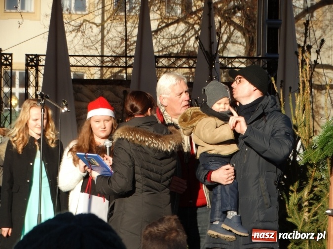 Zdjęcie w galerii na portalu naszraciborz.pl: Raciborzanie wśród przyjaciół, czyli występy młodych artystów MDK z Raciborza w sercu Bawarii - część I  wiadomości z regionu