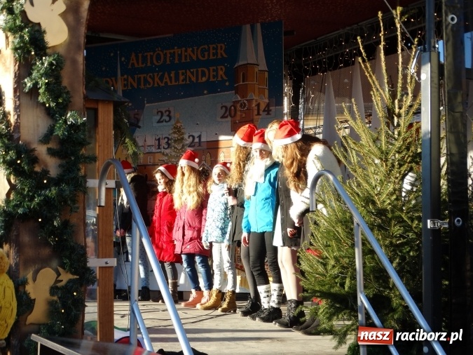 Zdjęcie w galerii na portalu naszraciborz.pl: Raciborzanie wśród przyjaciół, czyli występy młodych artystów MDK z Raciborza w sercu Bawarii - część I  wiadomości z regionu