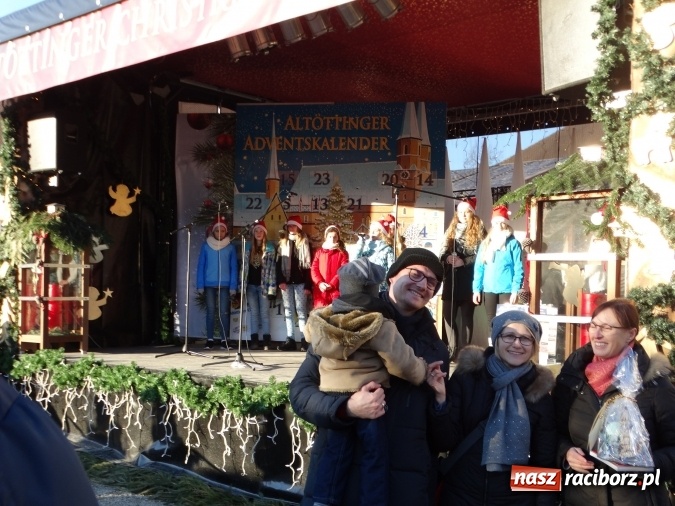 Zdjęcie w galerii na portalu naszraciborz.pl: Raciborzanie wśród przyjaciół, czyli występy młodych artystów MDK z Raciborza w sercu Bawarii - część I  wiadomości z regionu