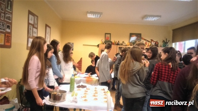 Zdjęcie w galerii na portalu naszraciborz.pl: Dzień Promocji Zdrowia w Gimnazjum nr 1  wiadomości z regionu