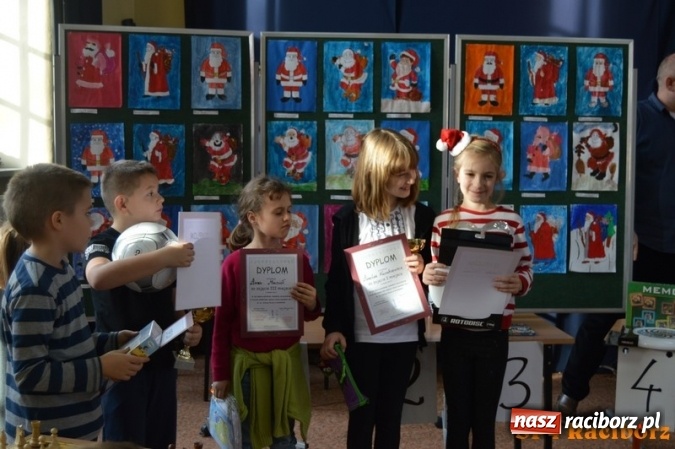 Zdjęcie w galerii na portalu naszraciborz.pl: XII Mikołajkowy Turniej Szachowy w SP4 wiadomości z regionu