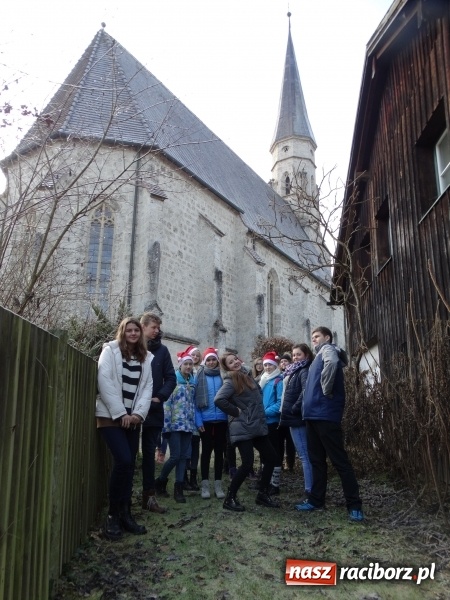 Zdjęcie w galerii na portalu naszraciborz.pl: Raciborzanie wśród przyjaciół, czyli występy młodych artystów z MDK w Raciborzu w sercu Bawarii - część II  wiadomości z regionu