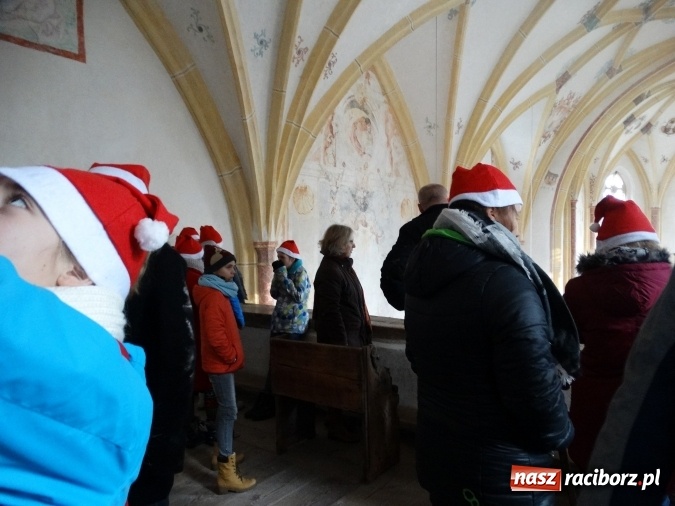 Zdjęcie w galerii na portalu naszraciborz.pl: Raciborzanie wśród przyjaciół, czyli występy młodych artystów z MDK w Raciborzu w sercu Bawarii - część II  wiadomości z regionu