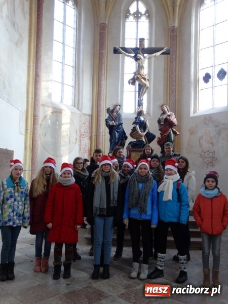 Zdjęcie w galerii na portalu naszraciborz.pl: Raciborzanie wśród przyjaciół, czyli występy młodych artystów z MDK w Raciborzu w sercu Bawarii - część II  wiadomości z regionu