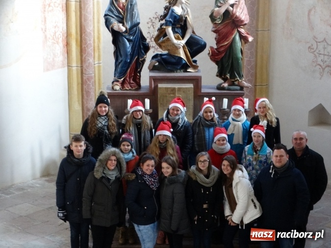 Zdjęcie w galerii na portalu naszraciborz.pl: Raciborzanie wśród przyjaciół, czyli występy młodych artystów z MDK w Raciborzu w sercu Bawarii - część II  wiadomości z regionu