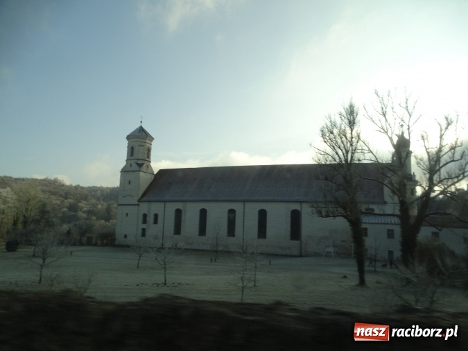 Zdjęcie w galerii na portalu naszraciborz.pl: Raciborzanie wśród przyjaciół, czyli występy młodych artystów z MDK w Raciborzu w sercu Bawarii - część II  wiadomości z regionu