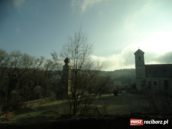 Zdjęcie w galerii na portalu naszraciborz.pl: Raciborzanie wśród przyjaciół, czyli występy młodych artystów z MDK w Raciborzu w sercu Bawarii - część II  wiadomości z regionu