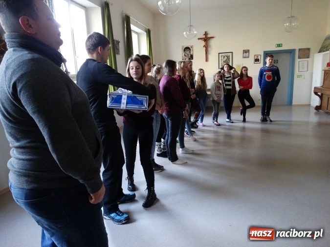 Zdjęcie w galerii na portalu naszraciborz.pl: Raciborzanie wśród przyjaciół, czyli występy młodych artystów z MDK w Raciborzu w sercu Bawarii - część II  wiadomości z regionu