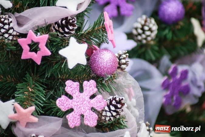 Zdjęcie w galerii na portalu naszraciborz.pl: Dziś rozpoczął się Jarmark Bożonarodzeniowy wiadomości z regionu