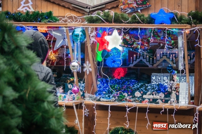 Zdjęcie w galerii na portalu naszraciborz.pl: Dziś rozpoczął się Jarmark Bożonarodzeniowy wiadomości z regionu